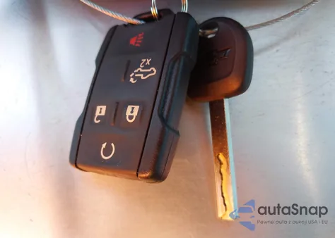 2020 Chevrolet Silverado 1500 4Wd Short Bed Custom Trail Boss from USA, damaged, VIN 1GCPYCEF4LZ112189